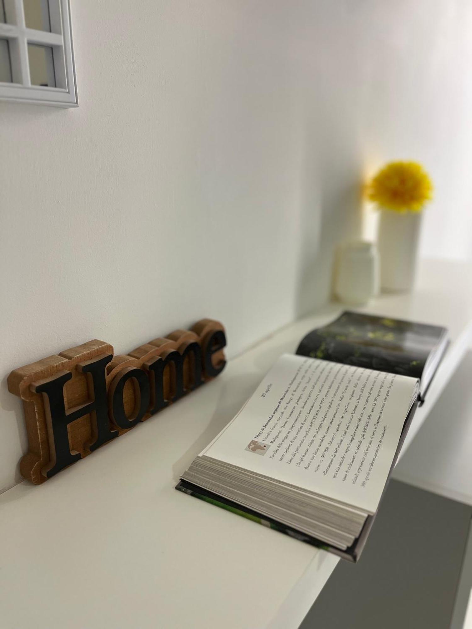 Apartmán Residenza Santi Ai Monti Řím Exteriér fotografie