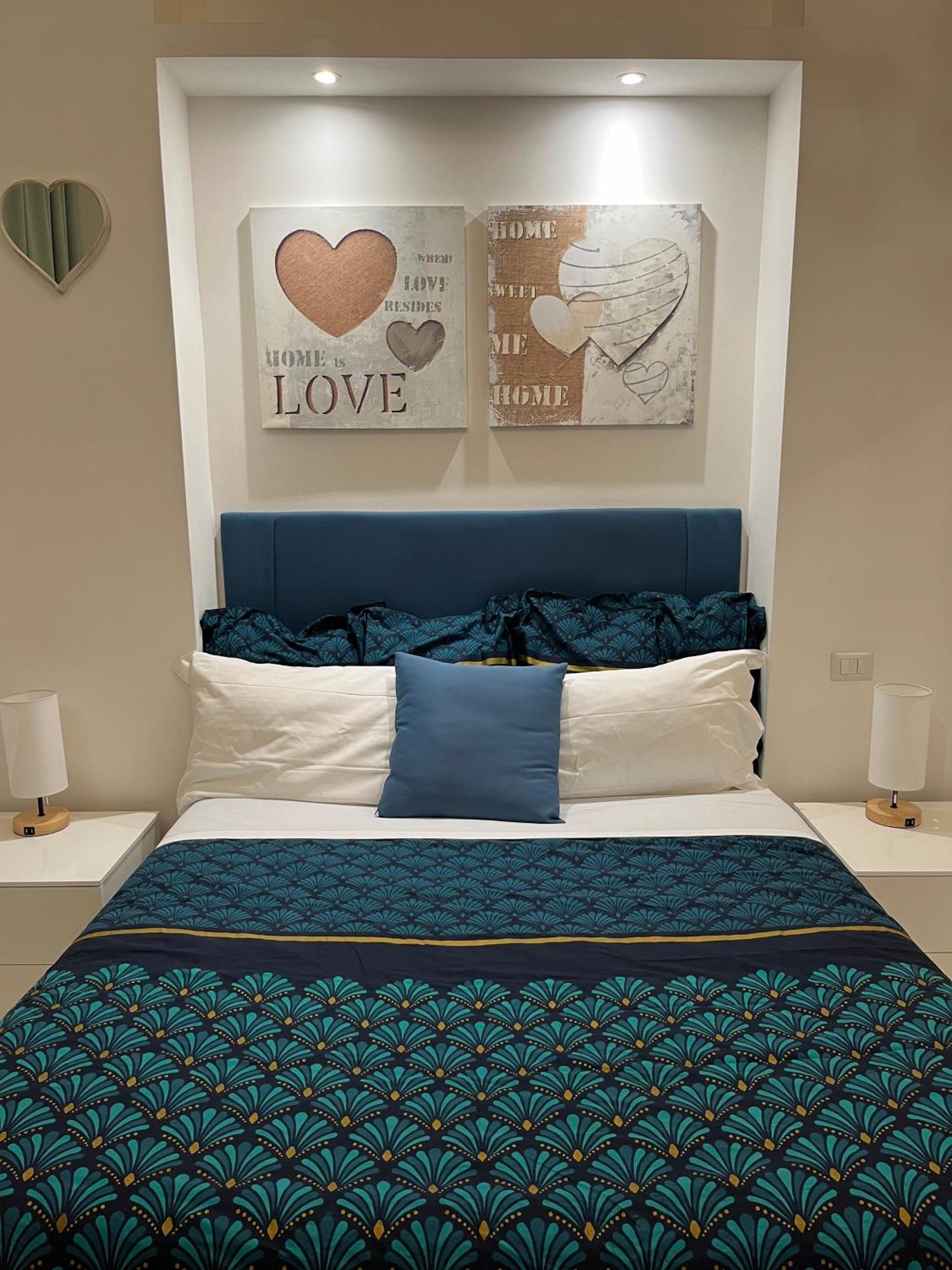 Apartmán Residenza Santi Ai Monti Řím Exteriér fotografie
