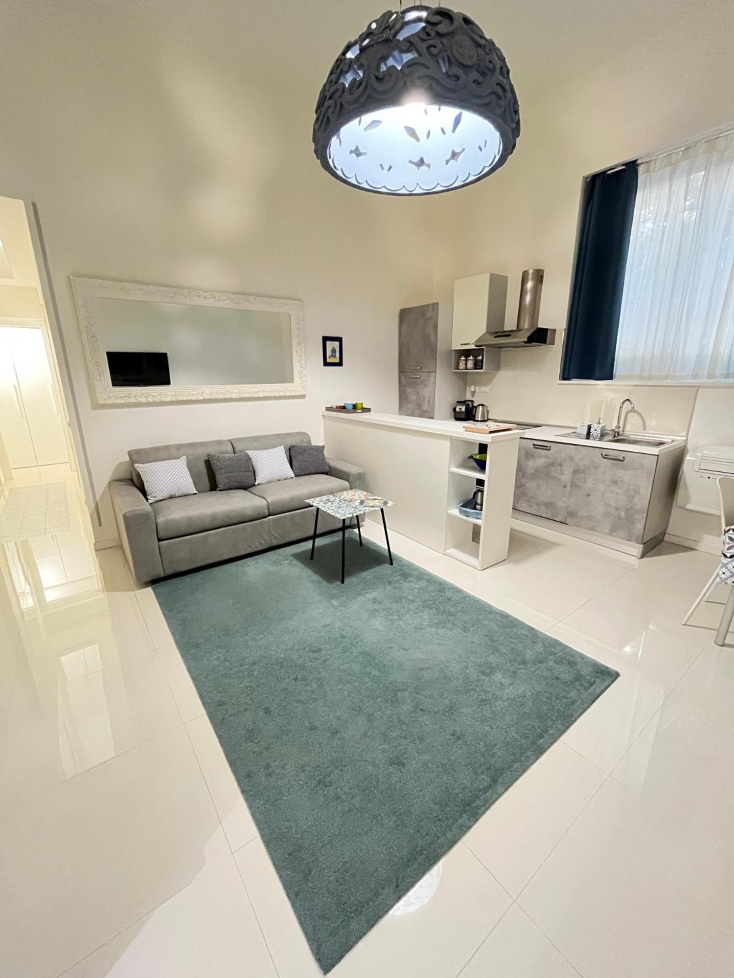 Apartmán Residenza Santi Ai Monti Řím Exteriér fotografie